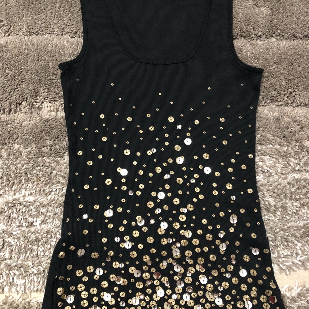Express Tops - Picture 2 of 6